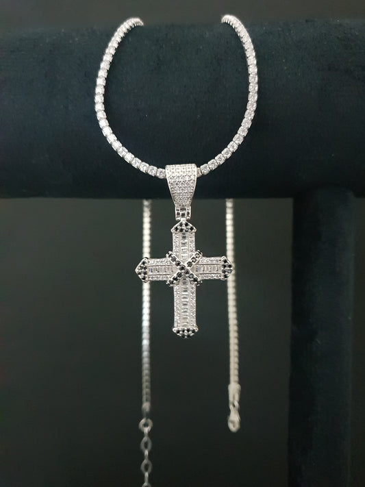 Pandantiv Cruce Argint silver and black 4 CM