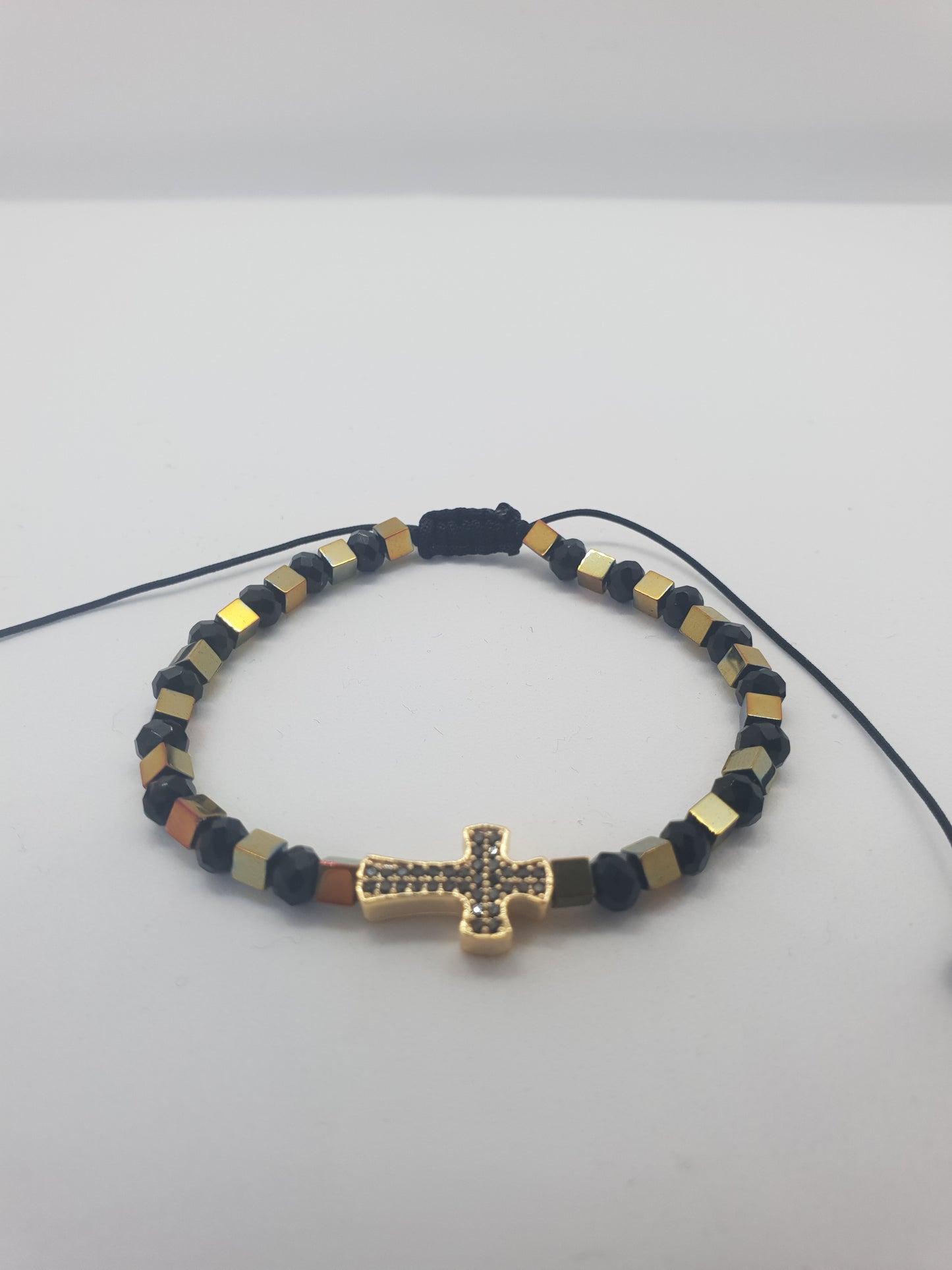Bratara Universala Zirconium Cross