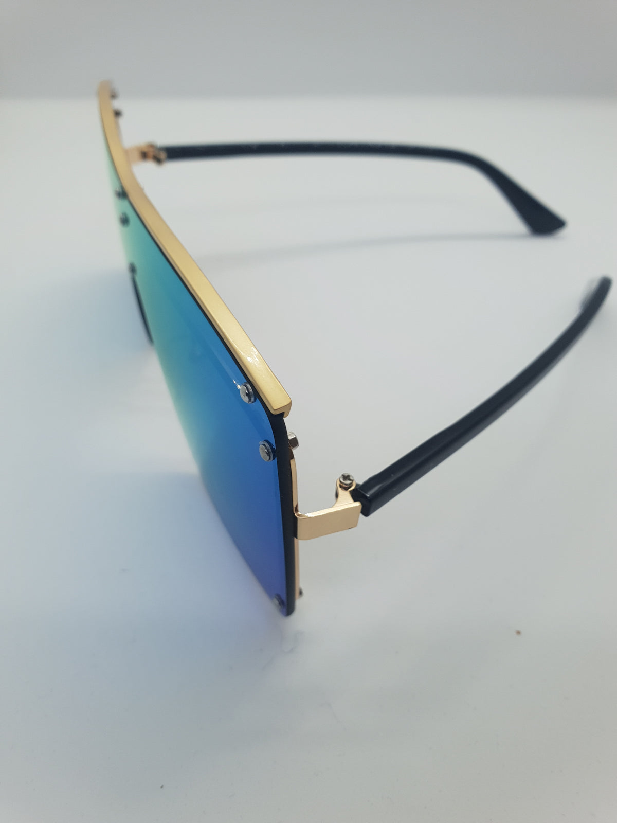 Sistem închidere și rezistență Ochelari de soare barbati Blue