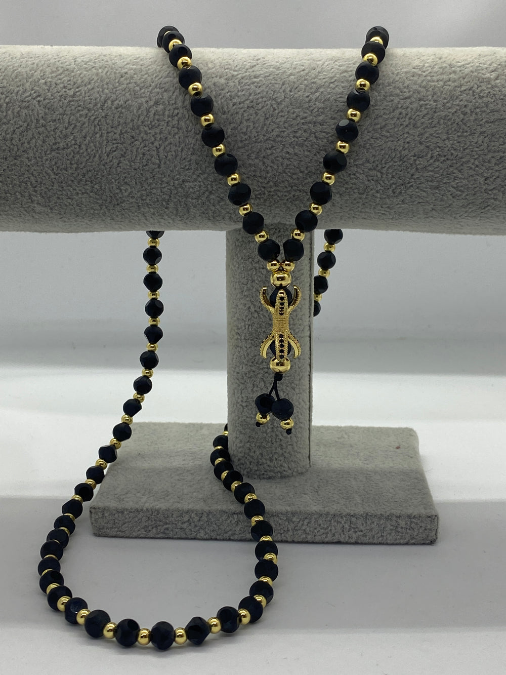 Lanț Bărbați din Inox cu Bile Negre și Pandantiv Gheară Black Gold Claw - 1