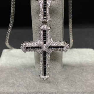 Pandantiv Cruce din Argint 925 White & Black Diamond cu Zirconiu, 7 cm