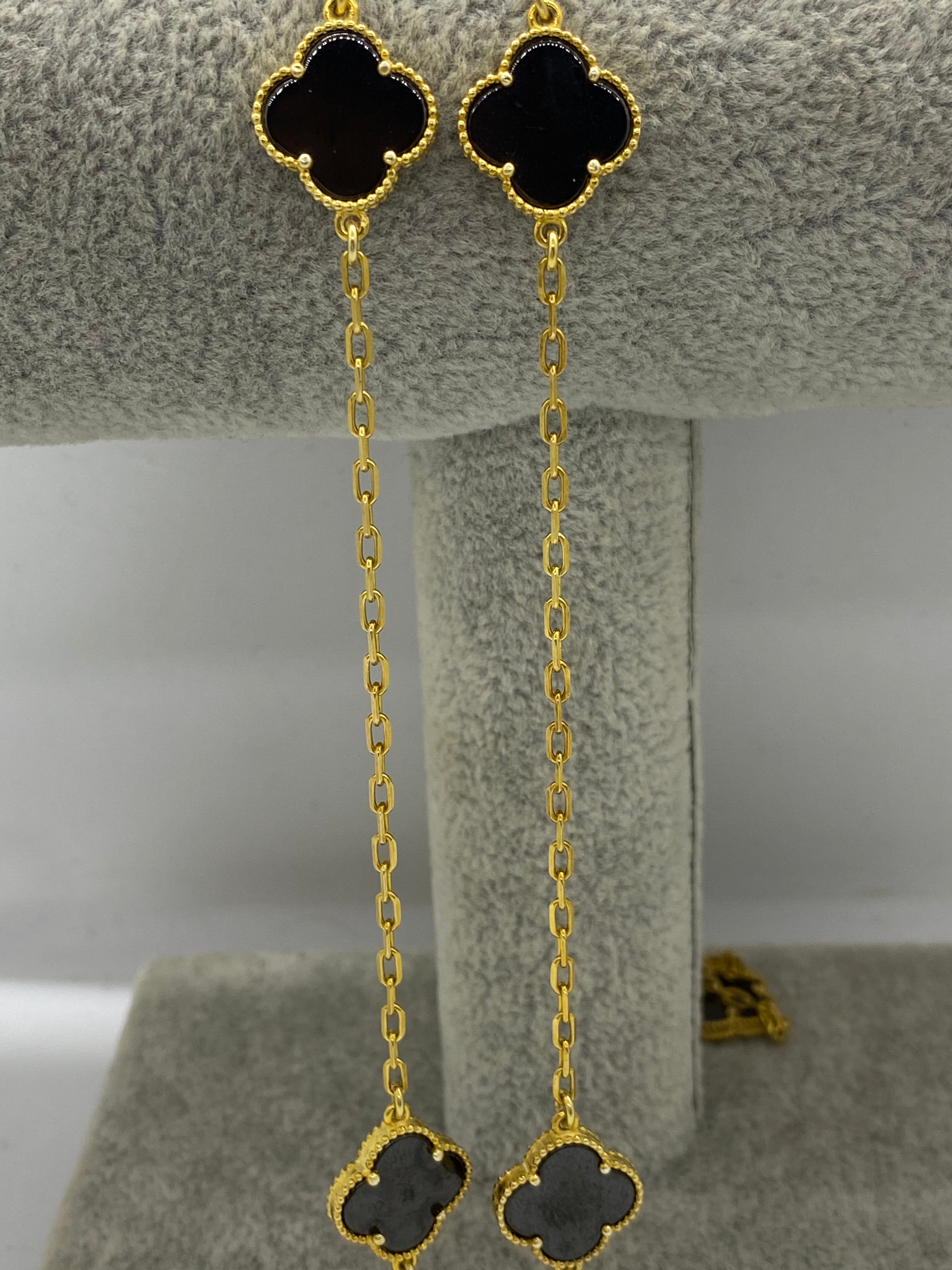 Detalii finisaj Colier Lucky Charm Gold Black din Argint 925