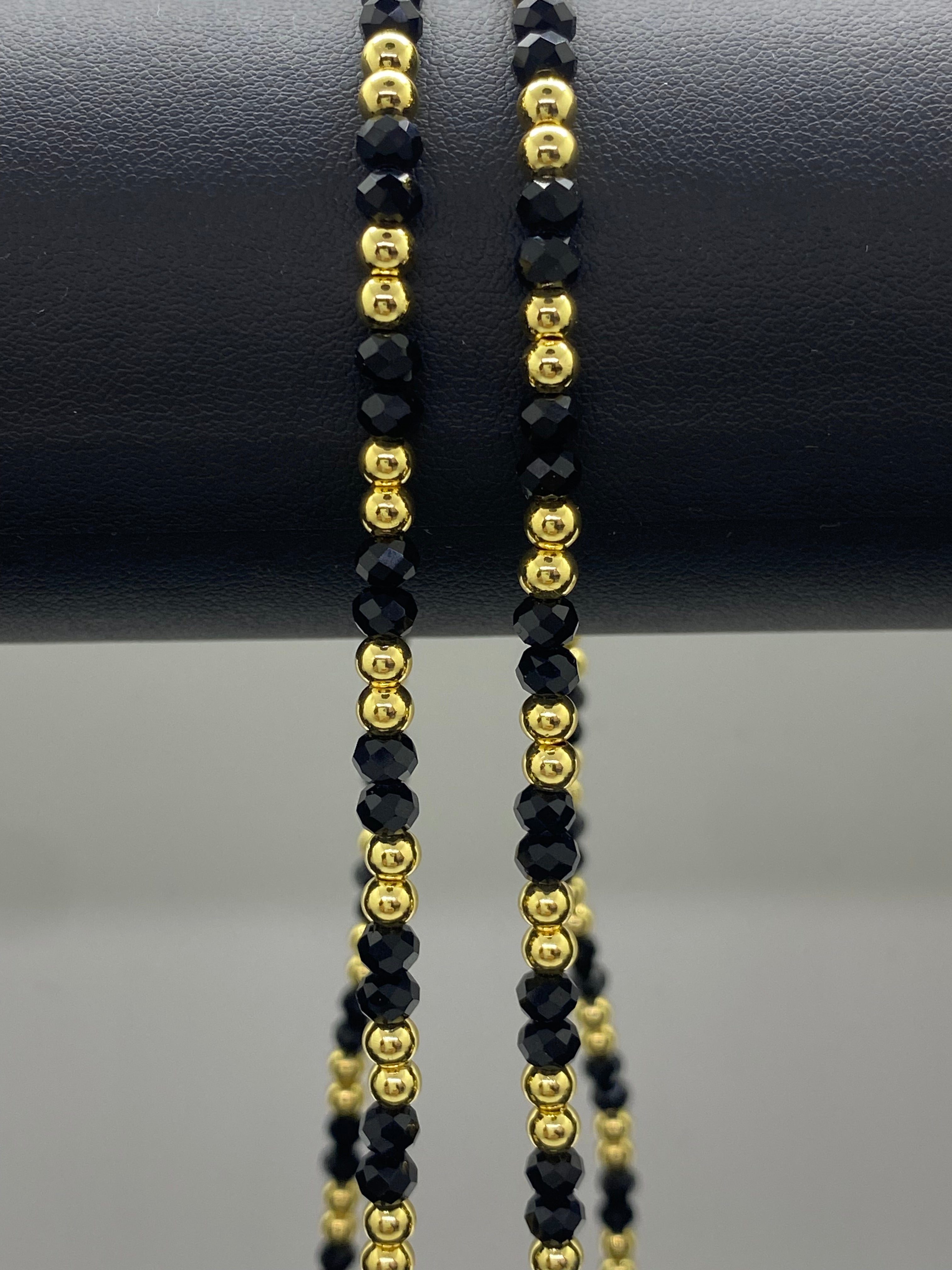 Vedere secundară Colier tip Rozariu din Inox Auriu și Zirconiu Negru cu Pandantiv Cruce stil Chain