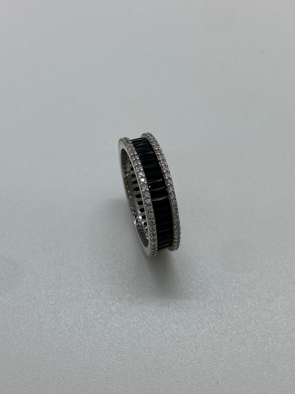 Inel Unisex Elegant din Argint 925 cu Pietre de Zirconiu Negre - 4