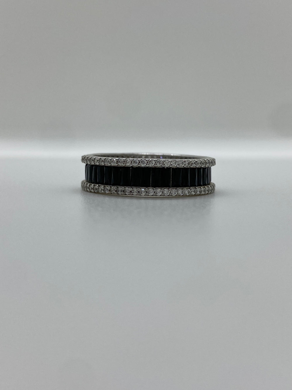 Inel Unisex Elegant din Argint 925 cu Pietre de Zirconiu Negre - 2
