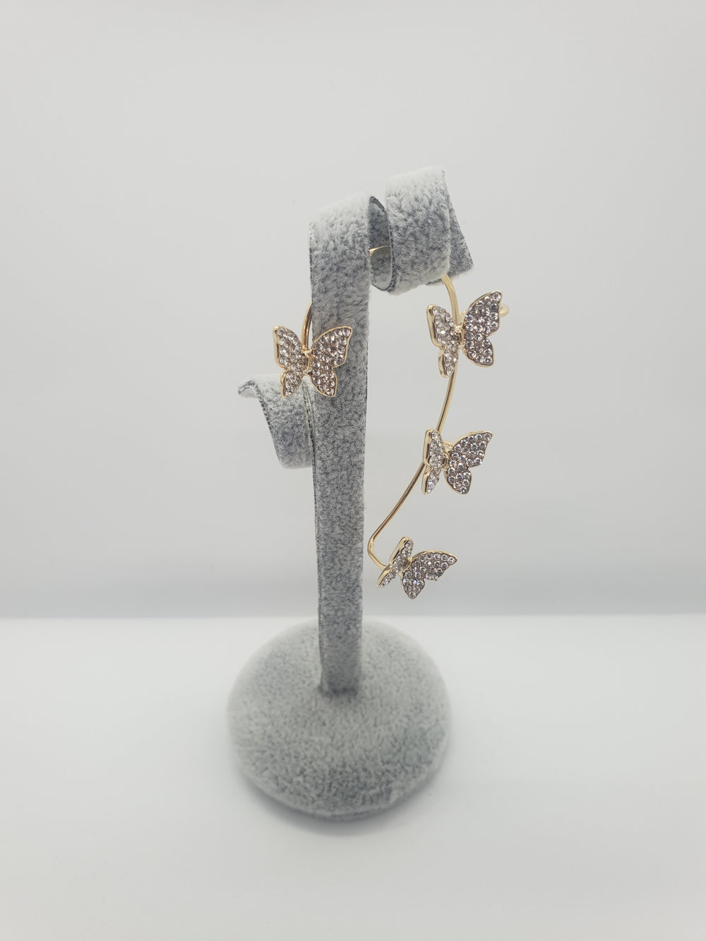 Cercel The Butterfly Circle - 1