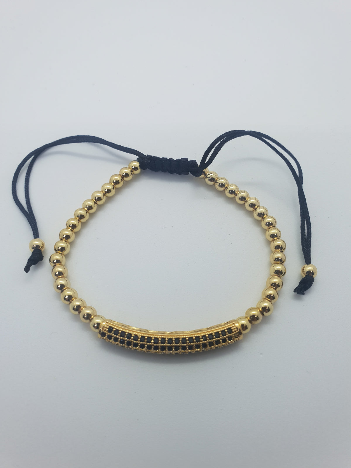 Detalii finisaj Golden Tube Bracelet din Inox